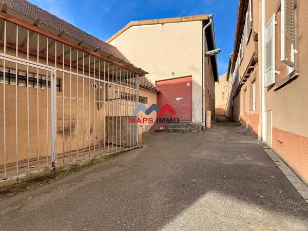 Autre
                                                                                                                                                                                                                                                                                                                        7 pièce(s)                                                                                                                                                                                                                                                                                                                              192  m²