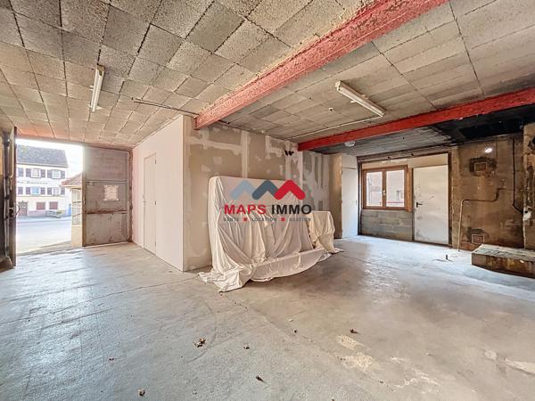 Autre
                                                                                                                                                                                                                                                                                                                        7 pièce(s)                                                                                                                                                                                                                                                                                                                              192  m²