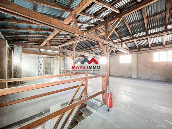 Autre
                                                                                                                                                                                                                                                                                                                        7 pièce(s)                                                                                                                                                                                                                                                                                                                              192  m²
