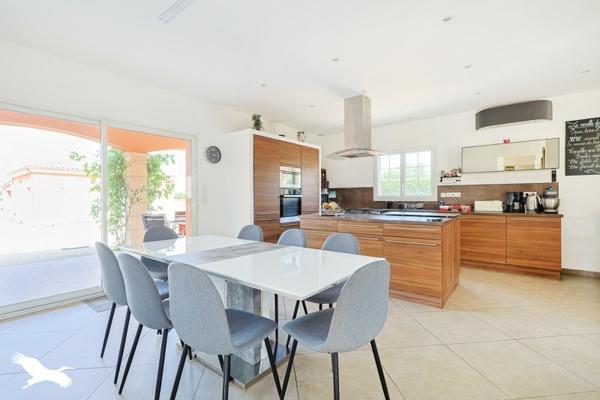 Maison à vendre 410 000 € Lamonzie-Saint-Martin 6 p 218 m² DPE B