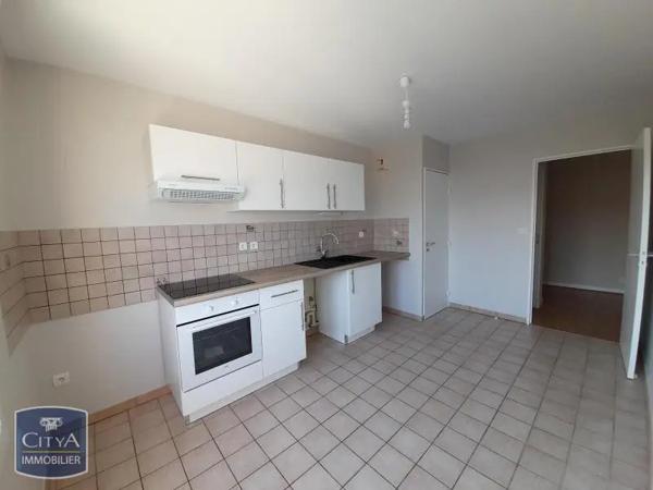Appartement à louer 4 pièces 80.47m² Limoges (87100)