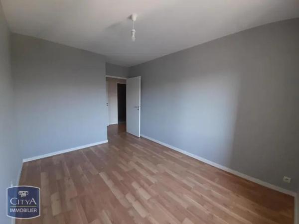 Appartement à louer 4 pièces 80.47m² Limoges (87100)