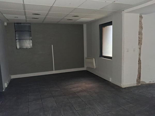 Local commercial Angerville 2 pièces 46.08 m2