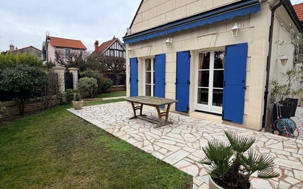 Maison à vendre    5 pièces • 170,96 m2 Joinville-le-Pont