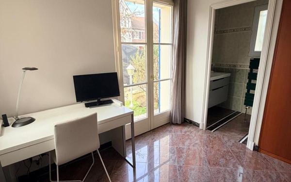 Maison à vendre    5 pièces • 170,96 m2 Joinville-le-Pont