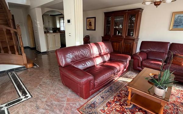 Maison à vendre    5 pièces • 170,96 m2 Joinville-le-Pont