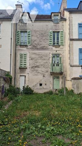 Maison à Vendre à Argentan (61200) disposant d'une surface habitable d'environ 100 m² et est si...