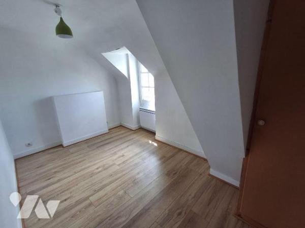 Maison à Vendre à Argentan (61200) disposant d'une surface habitable d'environ 100 m² et est si...