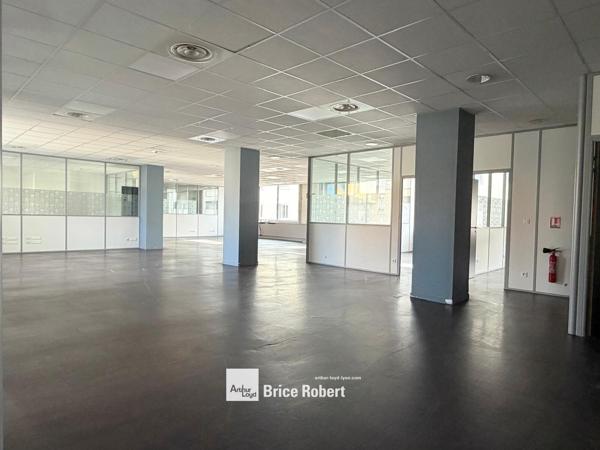 Bureaux à vendre à Lyon 6ème emplacement premium proche Part-Dieu