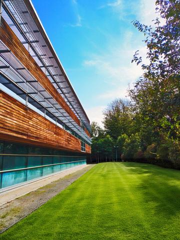 Bureaux à louer à Boigny-sur-Bionne - Proche Orléans (45) - 4 200 m² divisibles à partir de 533 m2 - Loyer attractif 50 euros HT/m²/an