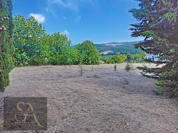 À vendre – Terrain de 798 m² MONTCLAR (11250 Aude)
