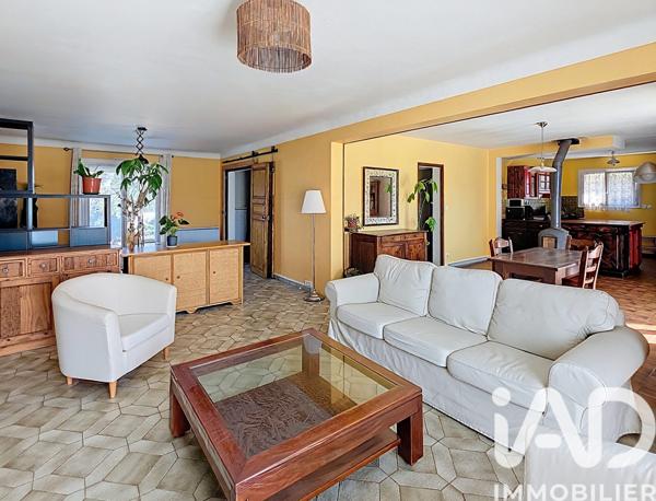 Maison à vendre 7 pièces 172 m² Luynes