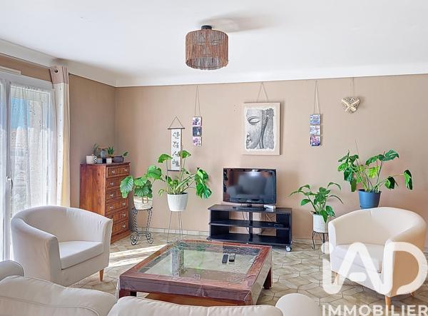 Maison à vendre 7 pièces 172 m² Luynes