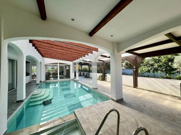 Vente Maison 9 pièces 257 m2 à Lucciana