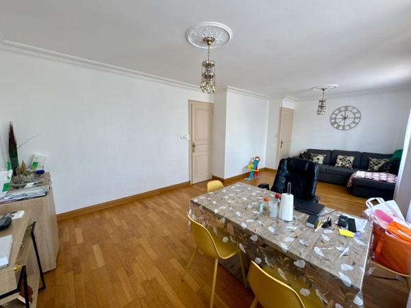 Pavillon 2 chambres avec jardin de 404m2