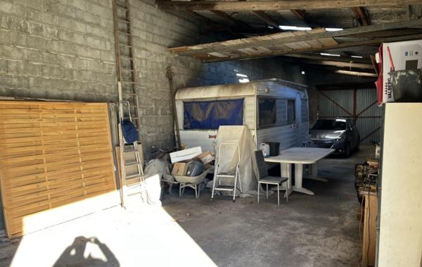 Vente Villa TERRAIN - HANGAR Olonzac   