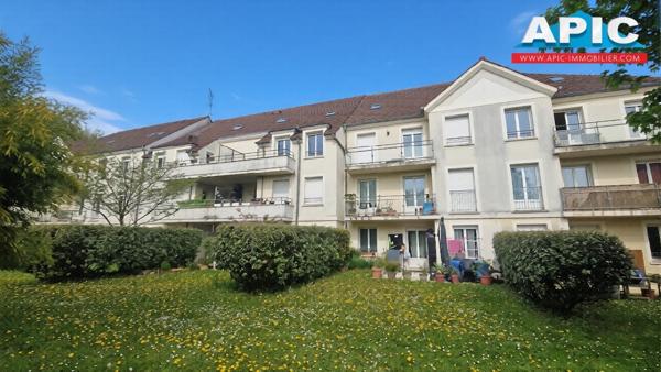 GROSLAY,

APPARTEMENT VENDU LOUÉ.

Dans résidence ...