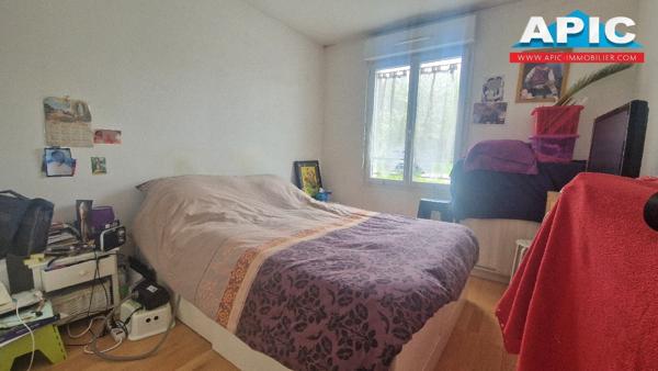 GROSLAY,

APPARTEMENT VENDU LOUÉ.

Dans résidence ...