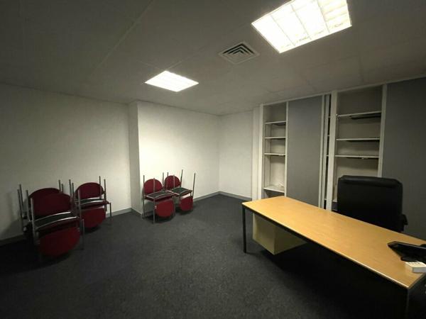 GRAND POITIERS - BUREAUX A LOUER DE 115M² - FUTUROSCOPE PROCHE AUTOROUTE