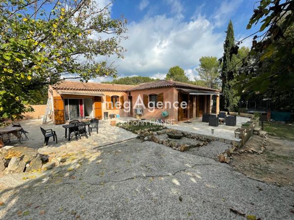 Appartement à TRANS-EN-PROVENCE, 83720 - 2 pièces 50m²