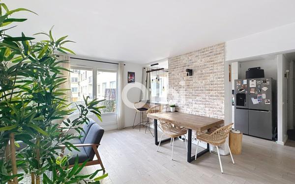 Appartement à vendre    4 pièces • 71,81 m2 Paris 15