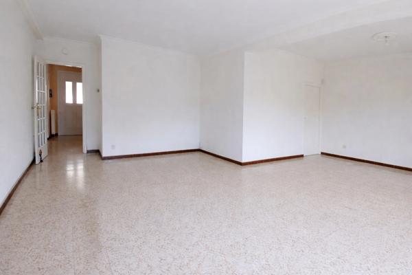 Villa plain pied Béziers 4 pièces jardin garage