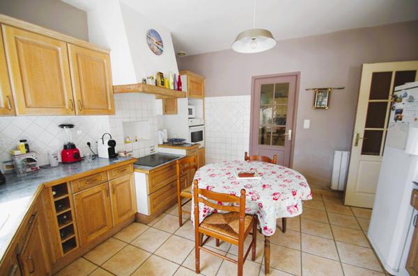 LA ROCHELLE Maison jardin piscine + logement indépendant