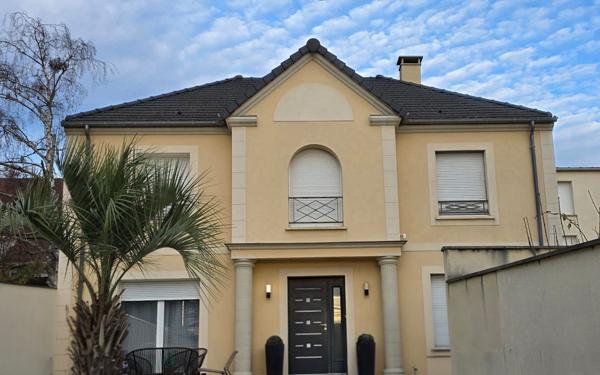 Maison à vendre    5 pièces •  Triel-sur-Seine