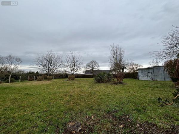 Terrain à Batir à vendre à Neufchâtel-en-Saosnois dans la Sarthe (72600), ref : 13873/958AC   
Bourg