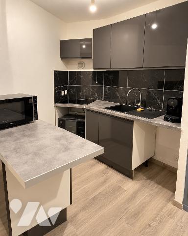 Studio 36 m² avec balcon – Paris 15e – Saint-Lambert / Vaugirard