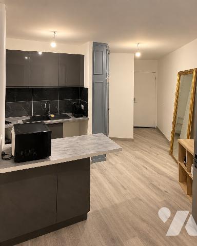 Studio 36 m² avec balcon – Paris 15e – Saint-Lambert / Vaugirard