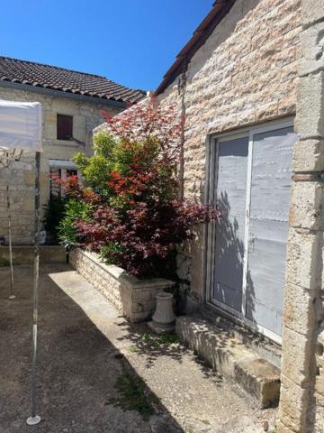 Maison de famille en pierre ? 258 m² + dépendances ? Saint-Antoine-de-Breuilh, Bordeaux en 45 min
