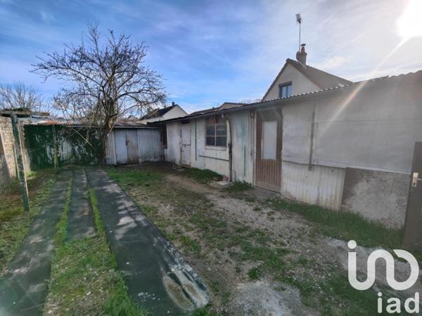 Maison à vendre 4 pièces 83 m² La Chapelle-Saint-Ursin