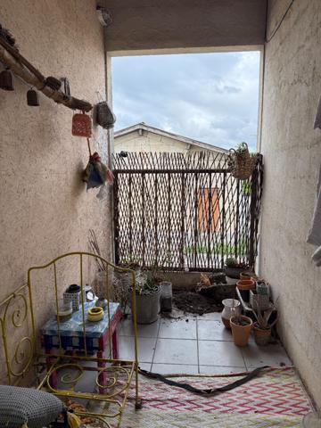 Begles proche stade Moga à vendre appartement T4 duplex avec garage fermé.
