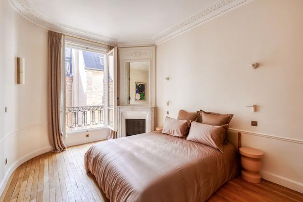 Vente Appartement de luxe Paris 7 6 Pièces 208 m²
