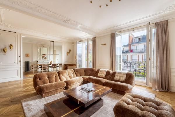 Vente Appartement de luxe Paris 7 6 Pièces 208 m²