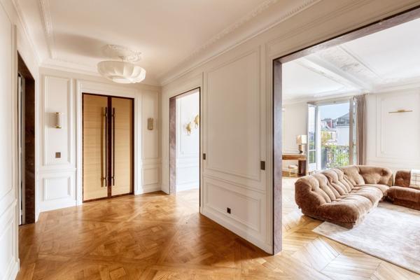 Vente Appartement de luxe Paris 7 6 Pièces 208 m²