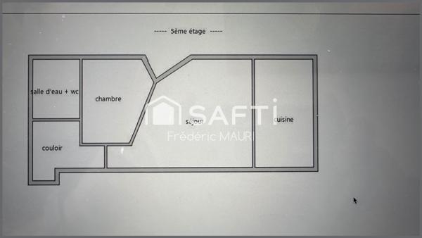 2 pièces spacieux & lumineux, au Calme - avec cave