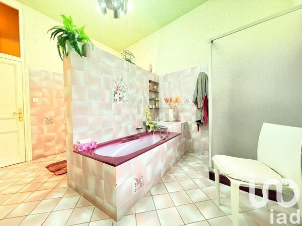 Maison de ville 10 pièces de 259 m² à Paray-le-Monial (71600)