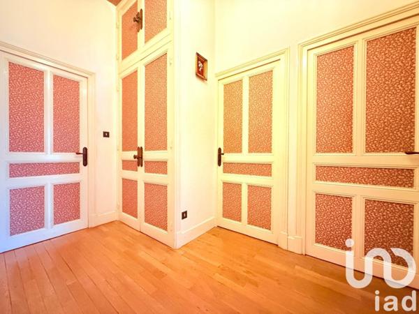 Maison de ville 10 pièces de 259 m² à Paray-le-Monial (71600)