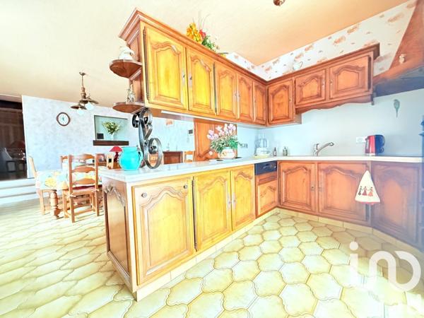 Maison de ville 10 pièces de 259 m² à Paray-le-Monial (71600)