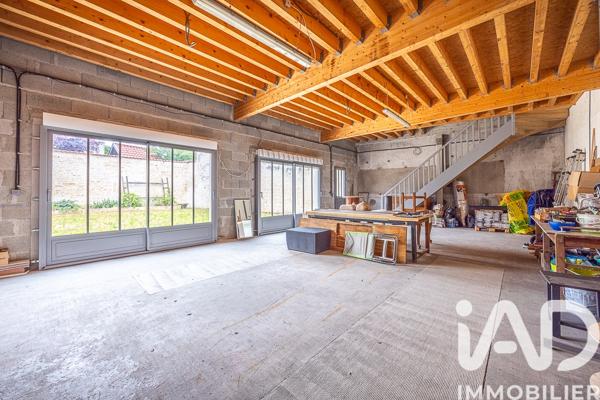 Maison à vendre 15 pièces 640 m² Niort