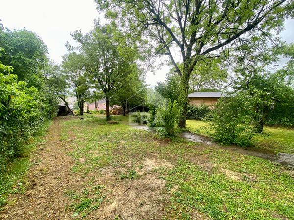 Terrain à vendre de 400 m² à Montereau Fault Yonne - Quartier Ville Haute