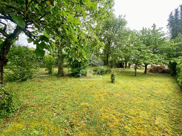 Terrain à vendre de 400 m² à Montereau Fault Yonne - Quartier Ville Haute