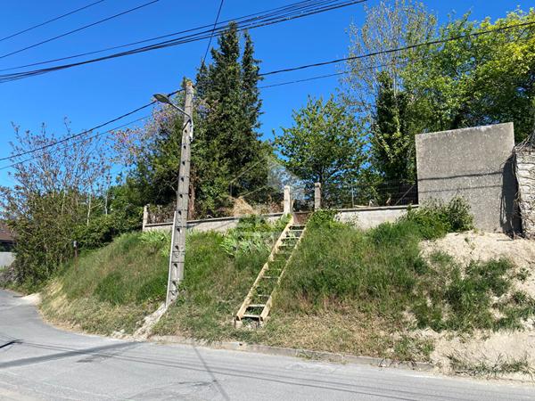 Terrain à vendre de 400 m² à Montereau Fault Yonne - Quartier Ville Haute