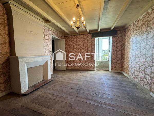 MAISON À RÉNOVER AVEC DÉPENDANCES - TRÈS BEAU POTENTIEL