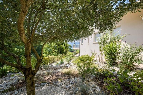 Vente Maison de luxe Pugny-Chatenod 6 Pièces 210 m²