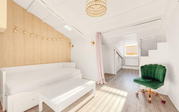 Appartement à vendre    1 pièce • 17,10 m2 Nice