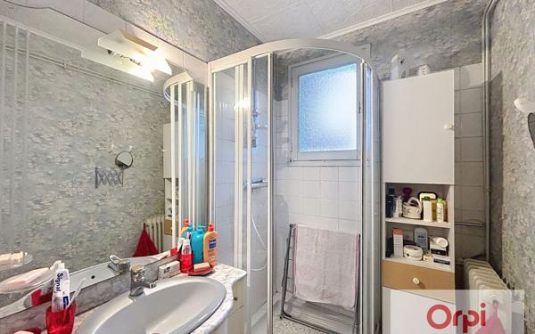 Appartement à louer    3 pièces • 62,41 m2 Montluçon