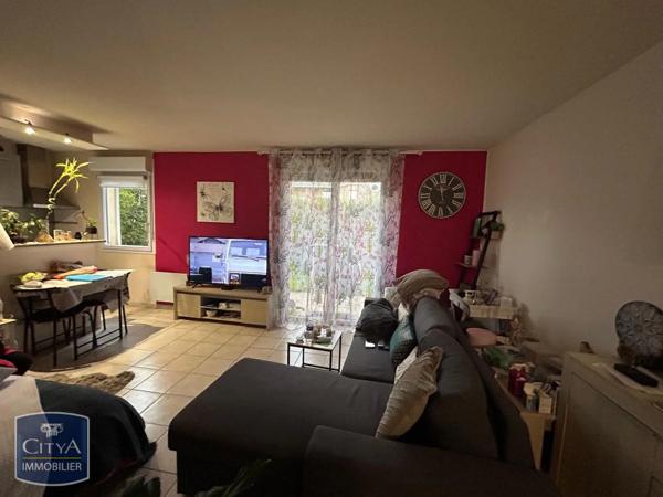 Appartement à louer 2 pièces 47.93m² Le Sequestre (81990)